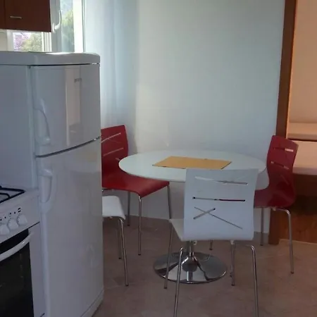 Apartmani Tina Razanj Exterior photo